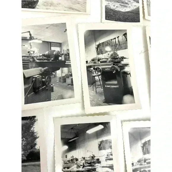 VTG 27 B&W Photographs Travel Animals Wildlife Grave Cars Farming 40's Ephemera - Picture 12 of 16